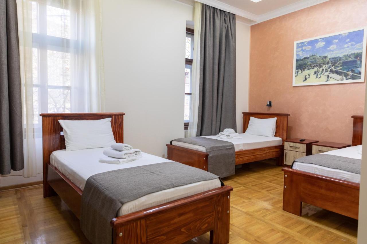Hotel Kutko Pančevo Exteriér fotografie
