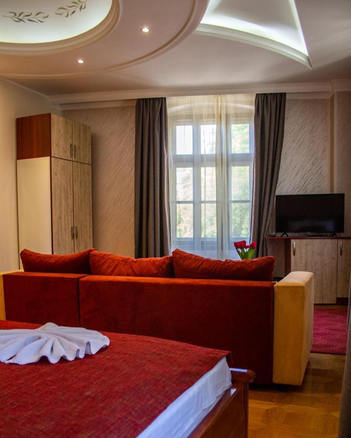 Hotel Kutko Pančevo Exteriér fotografie