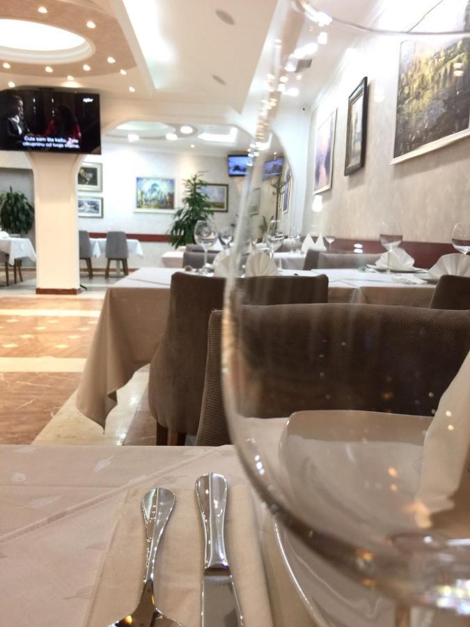 Hotel Kutko Pančevo Exteriér fotografie
