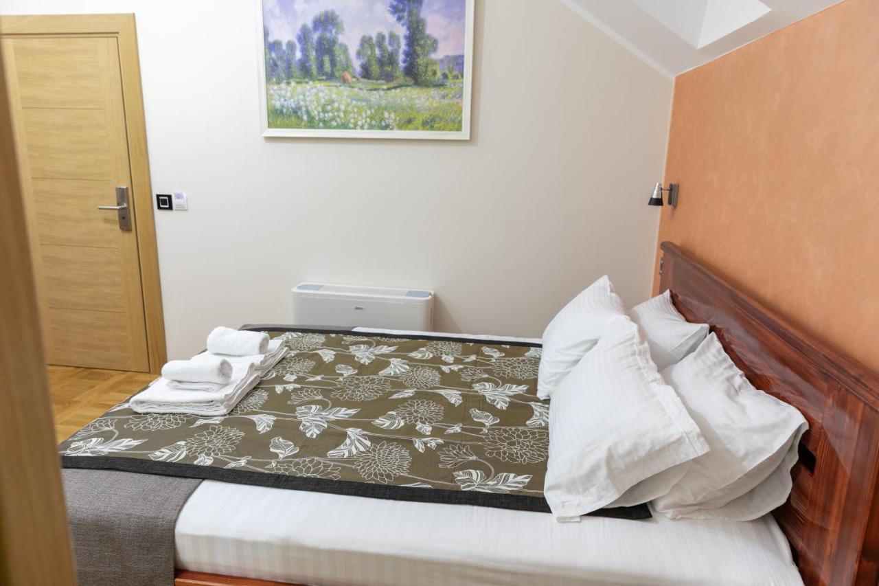 Hotel Kutko Pančevo Exteriér fotografie