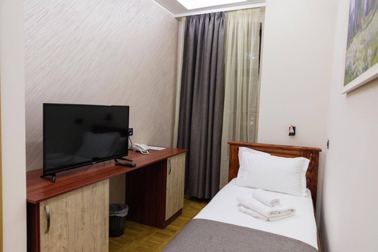 Hotel Kutko Pančevo Exteriér fotografie